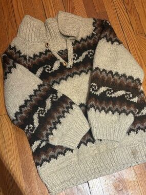 Thick Wool Collar Sweater - Cream & Brown